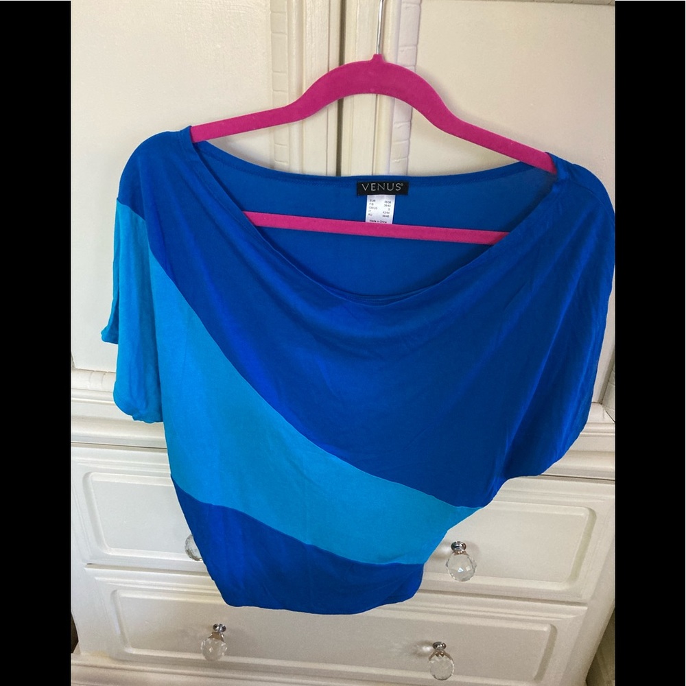 Venus color-block top.